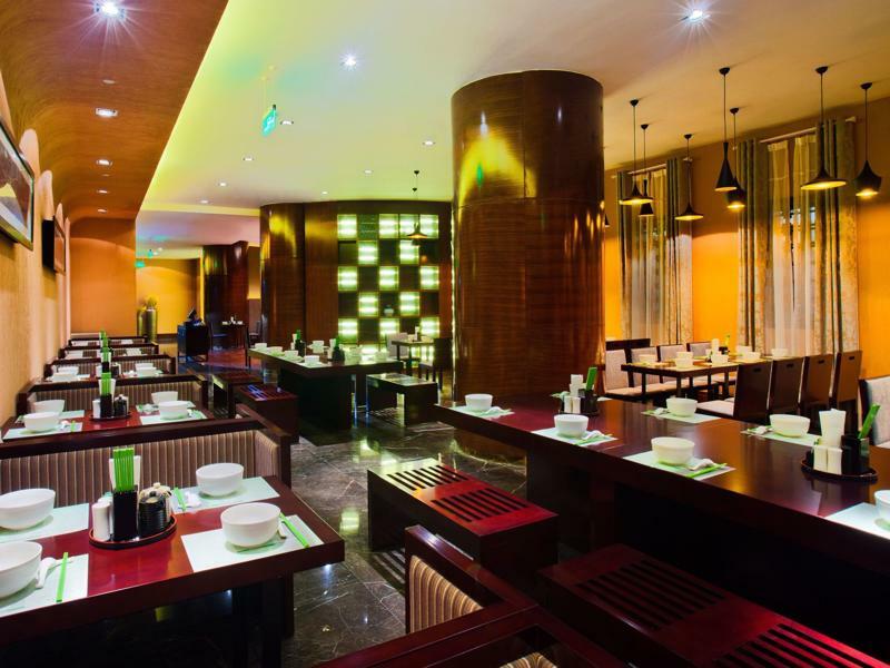 Holiday Inn Yinchuan International Trade Centre, An Ihg Hotel Exterior photo
