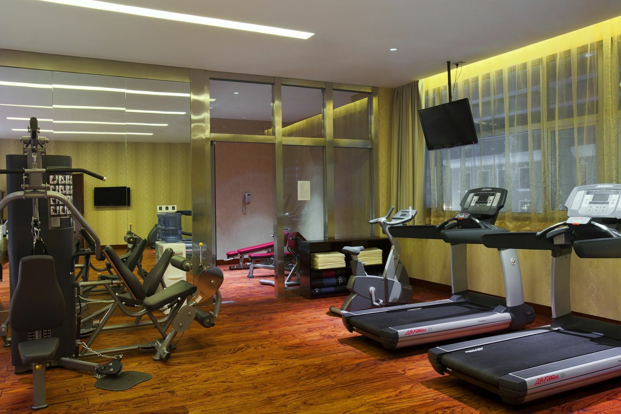 Holiday Inn Yinchuan International Trade Centre, An Ihg Hotel Facilities photo