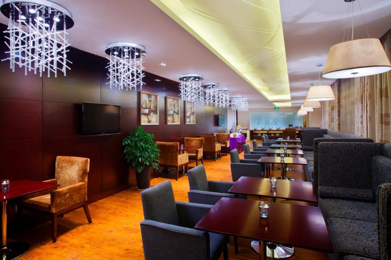 Holiday Inn Yinchuan International Trade Centre, An Ihg Hotel Exterior photo